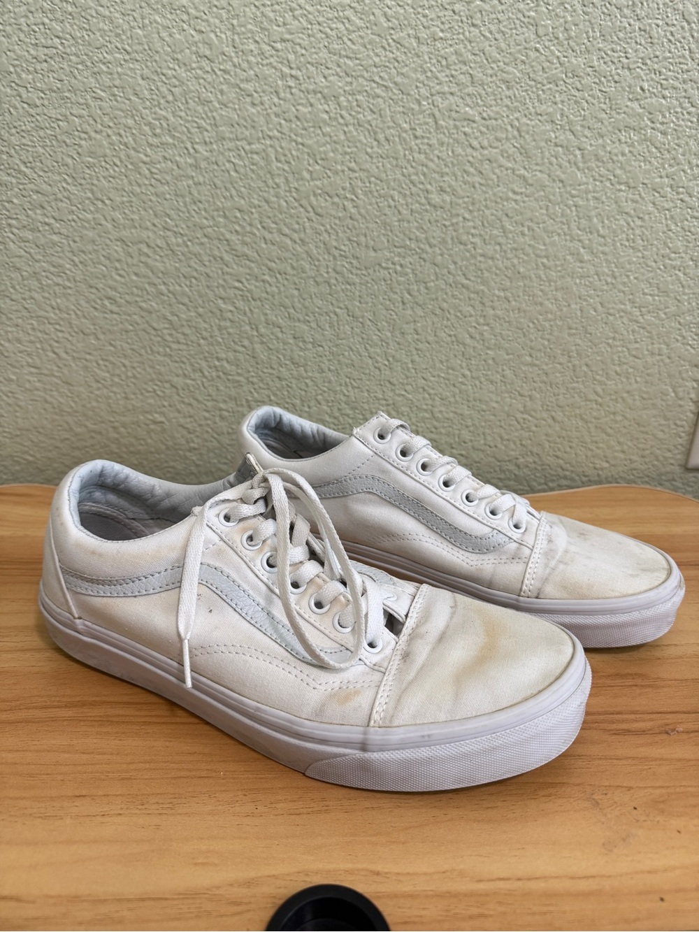 Vans White Low-Top Men's Sneakers